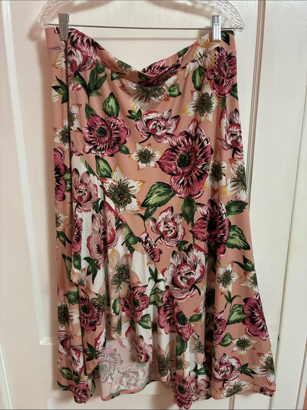 Ruffle front pull on skirt
